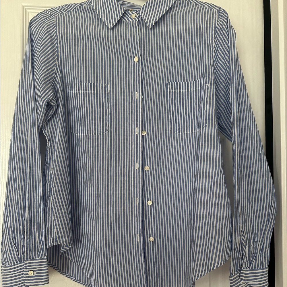 Lilly Pulitzer Blue and White Button Down Shirt